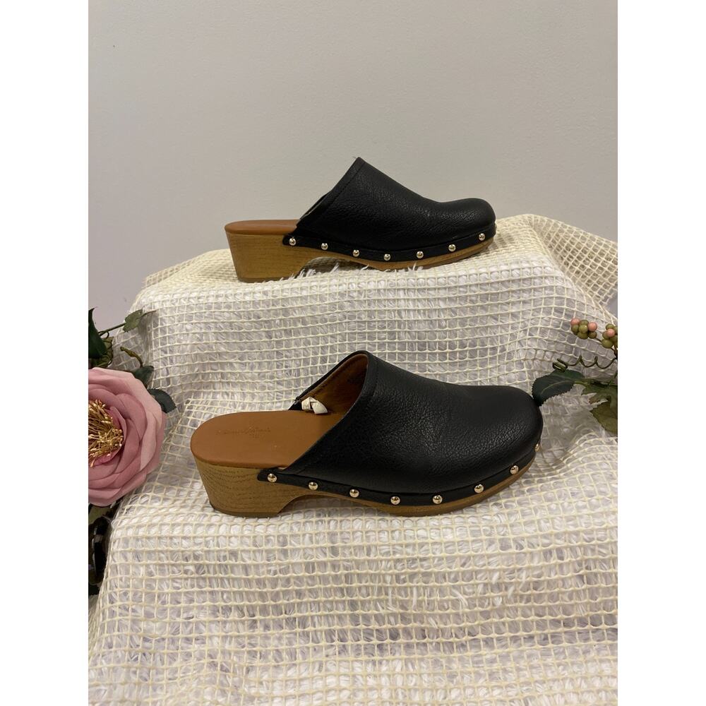 Universal Thread Clog Mules Women's Size 8.5 Black Leather Slip On‎ Cottagecore